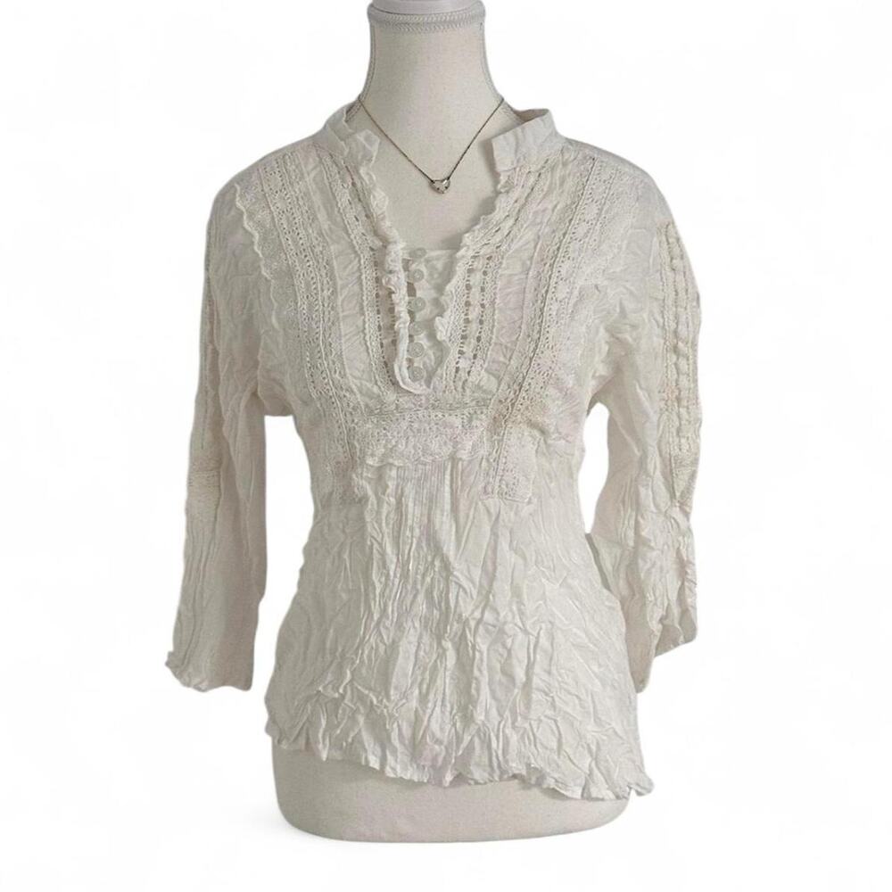 White Diamonds white blouse with lace detailing and ruffles, size M